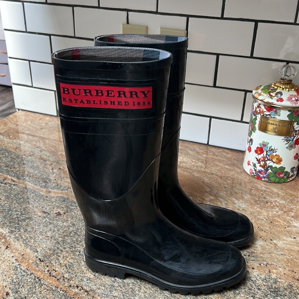 Burberry rain boots